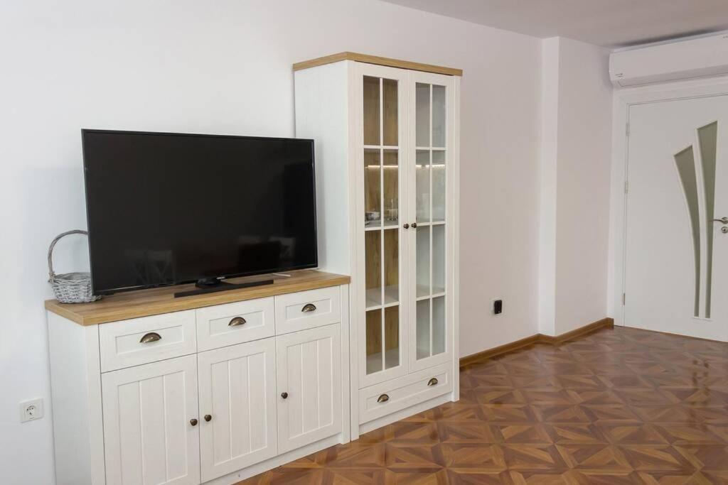 Perfect Summer Vacation Rental - One-Bedroom Flat By Flat Mаnager Topola Zewnętrze zdjęcie